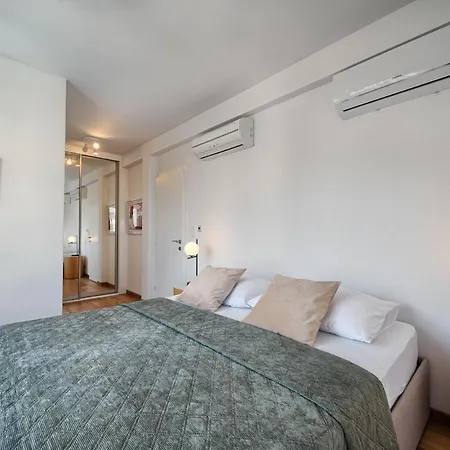 Onnela - Garden&pool Appartement Trogir